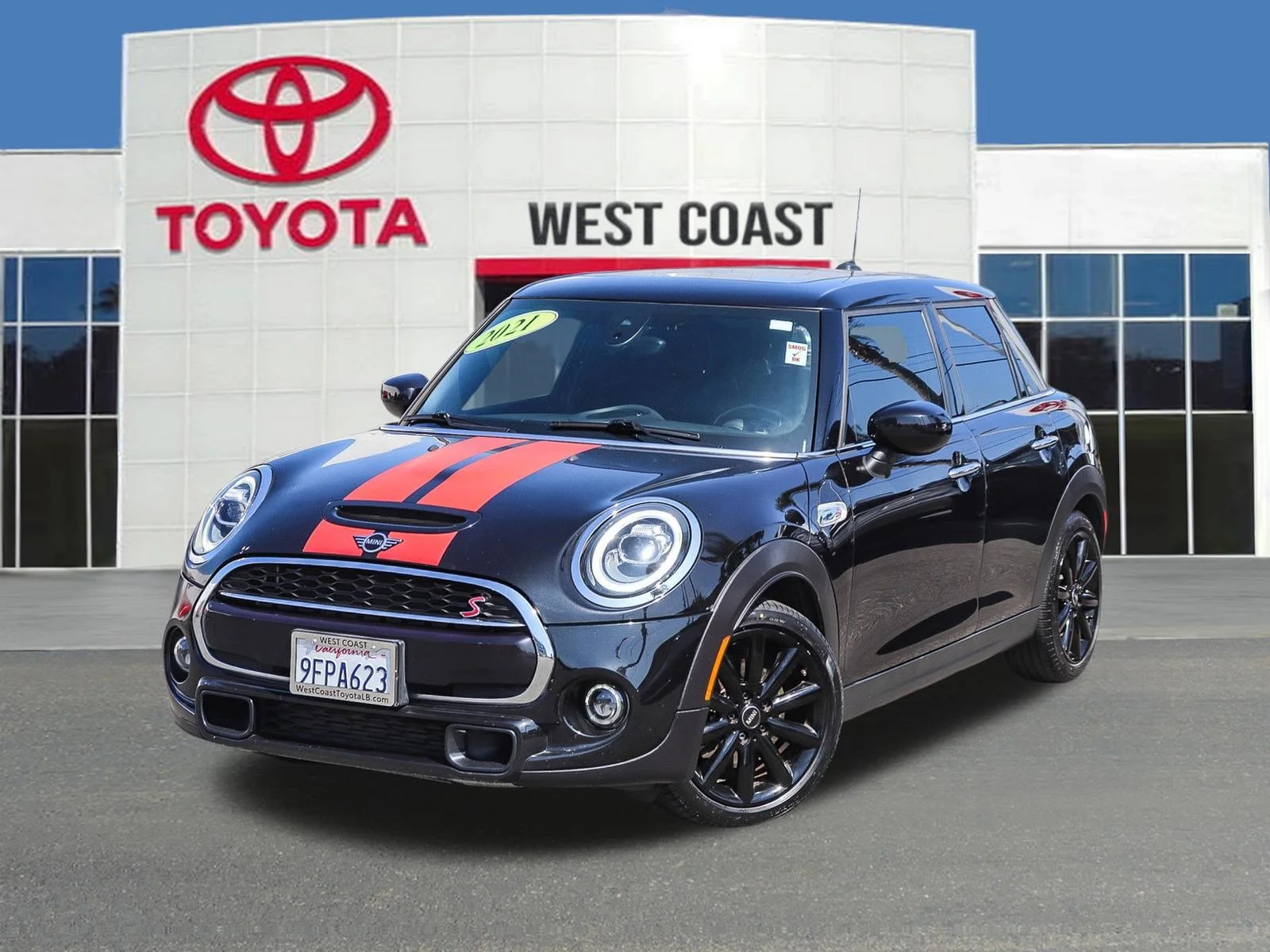 2021 MINI Hardtop Cooper S's photo