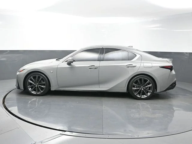 Used 2024  Lexus 350 F SPORT image 4