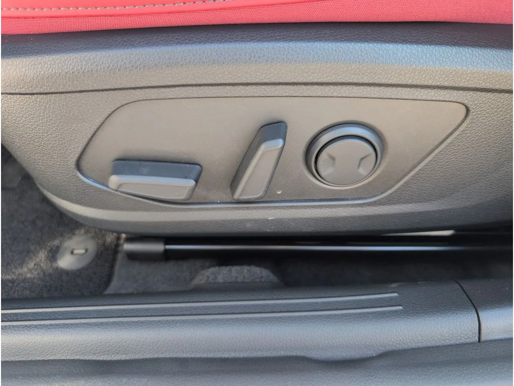 New 2026 Snow White Pearl Kia GT-Line FWD image 11
