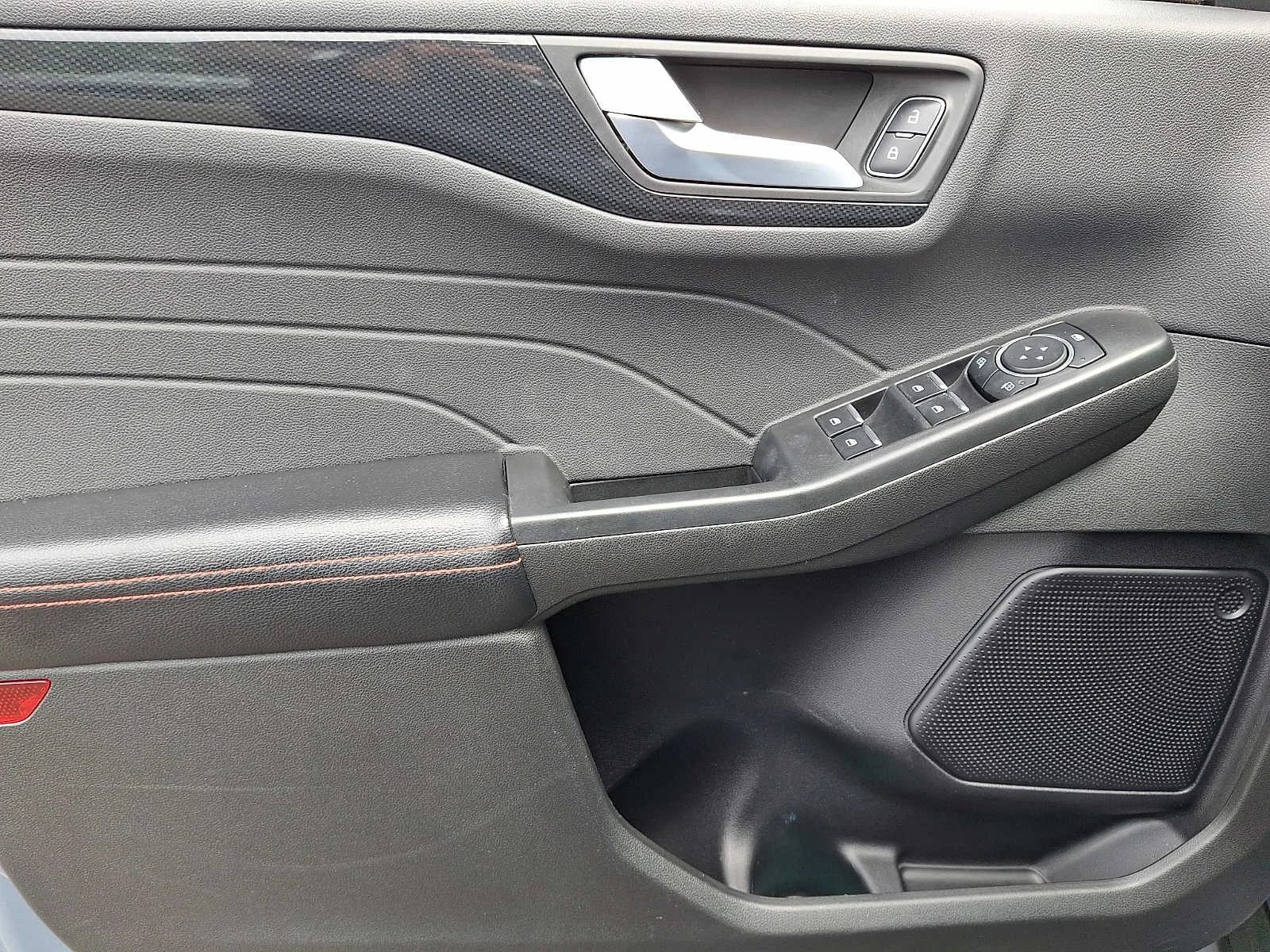 Used 2023 Vapor Blue Ford ST-Line image 12