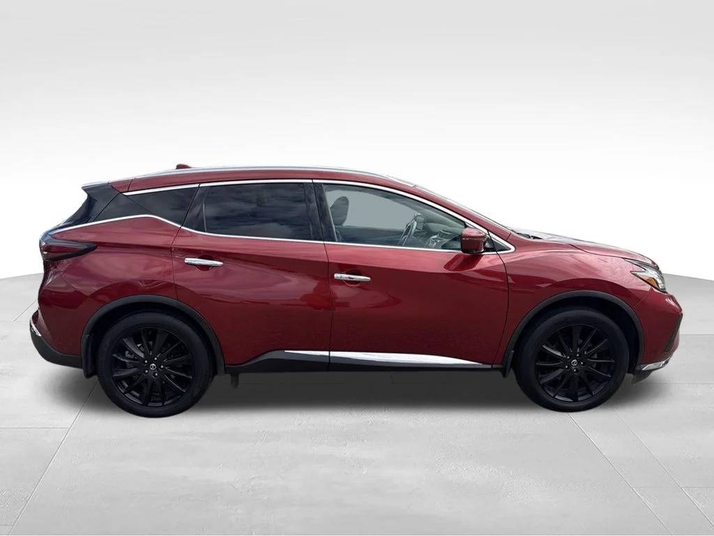 Used 2020 Cayenne Red Metallic Nissan SL image 7