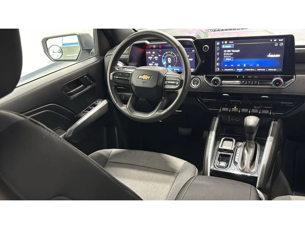 Used 2024 Summit White Chevrolet WT image 34