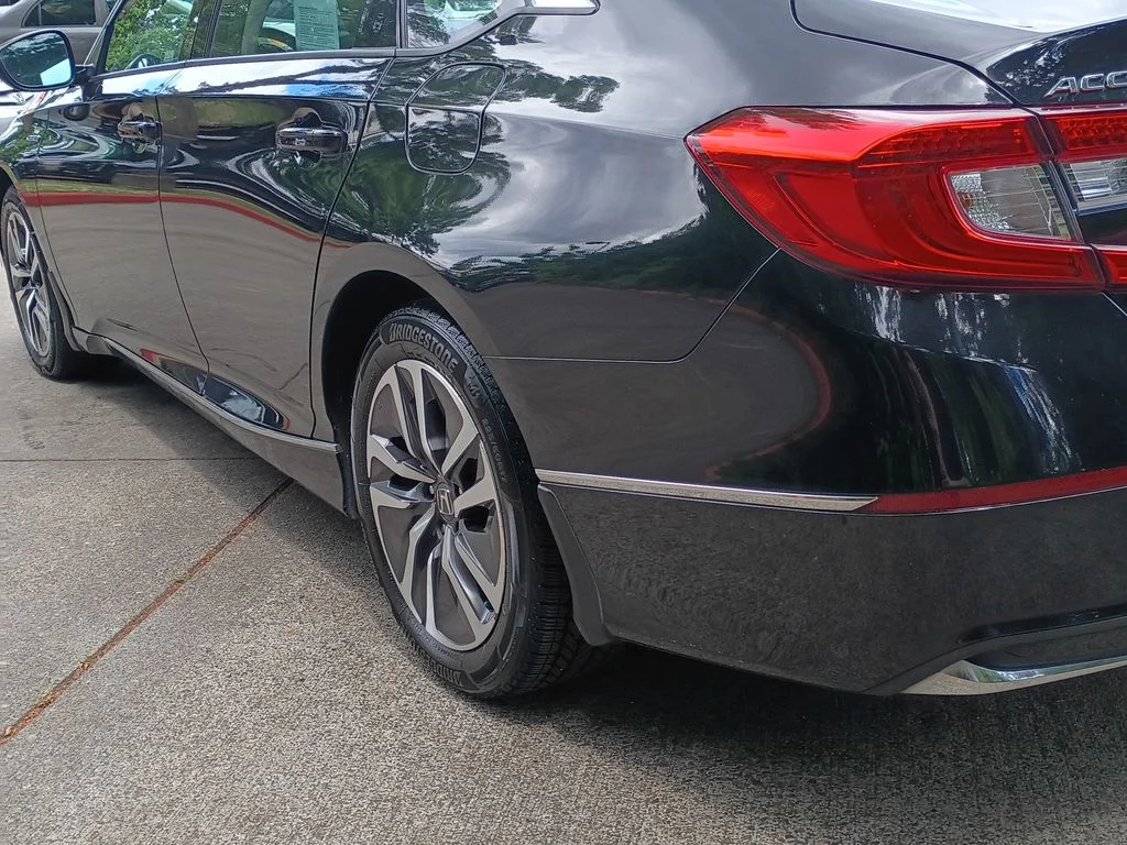 Used 2020  Honda EX-L image 6