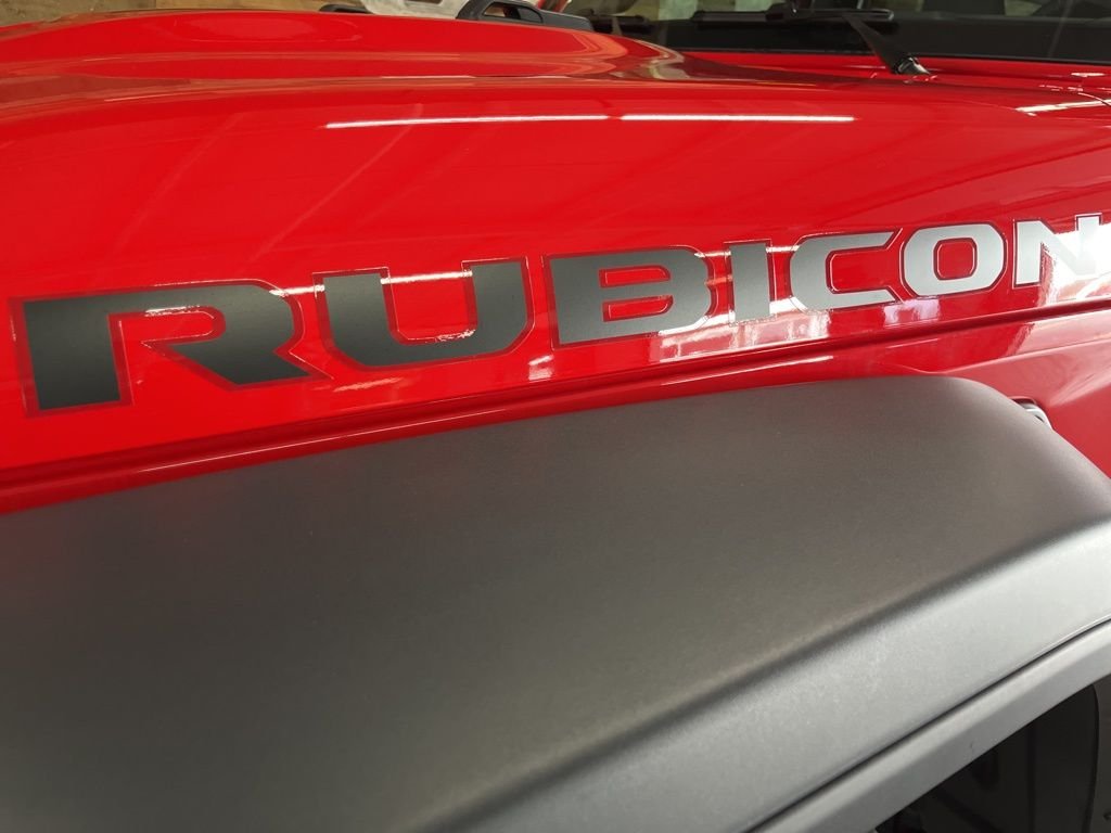 New 2026 Firecracker Red Clear-Coat Exterior Paint Jeep Rubicon image 11