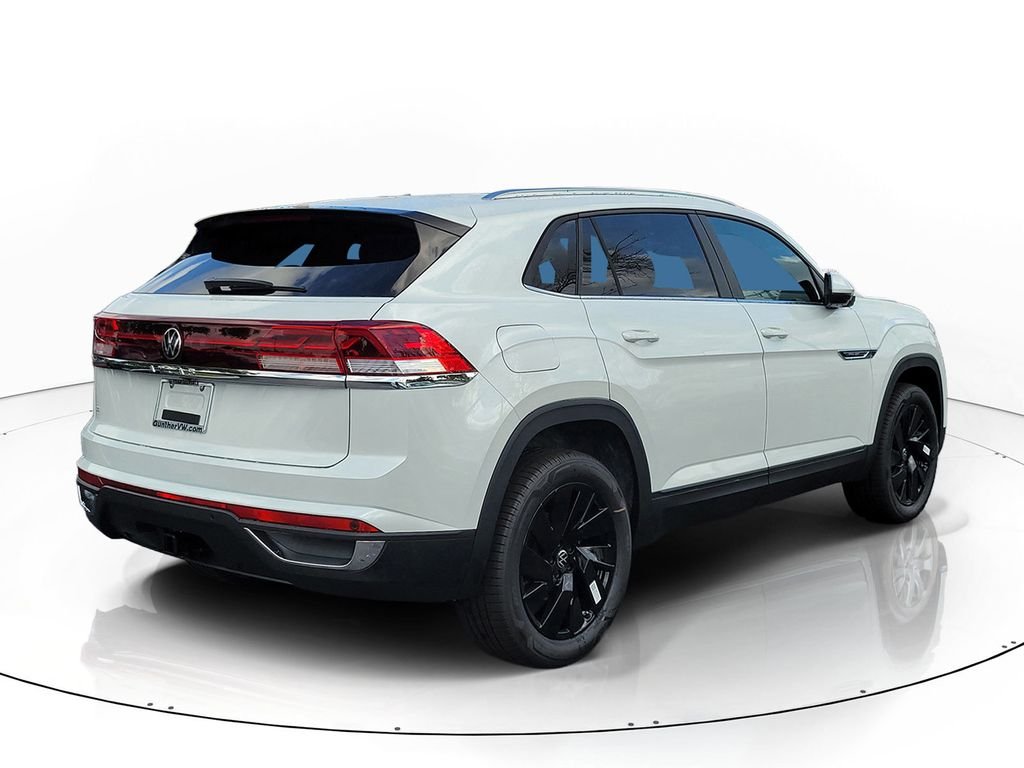 New 2026 White/off-white Volkswagen 2.0T SE w/Technology image 4