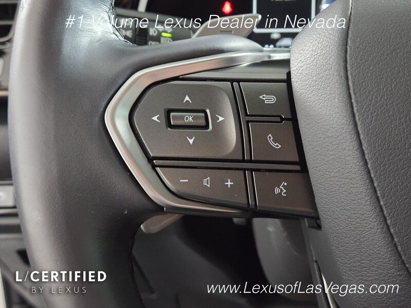 Certified Used 2025 White Pearl Lexus PREMIUM image 33