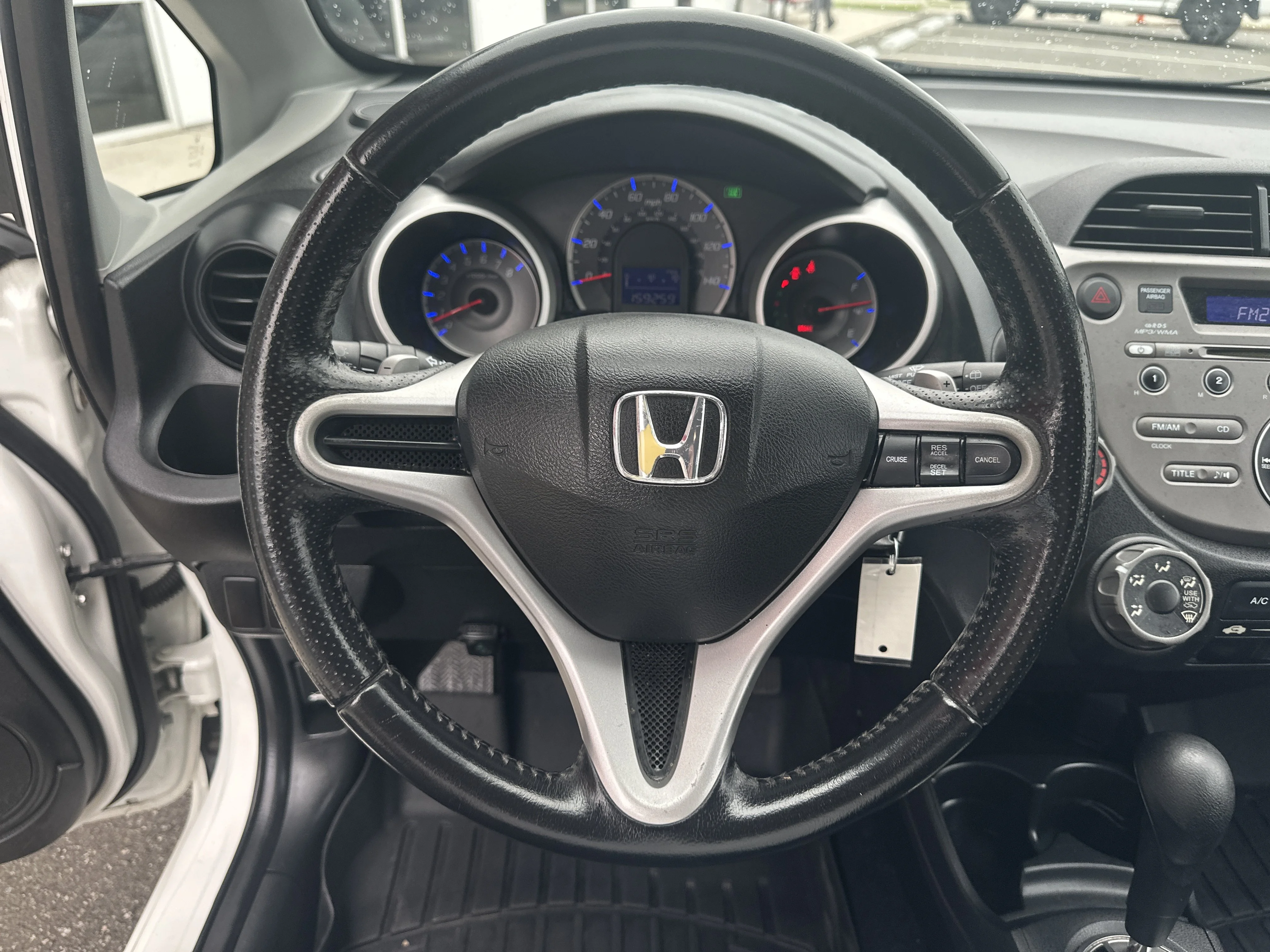 Used 2010 Taffeta White Honda Sport image 14