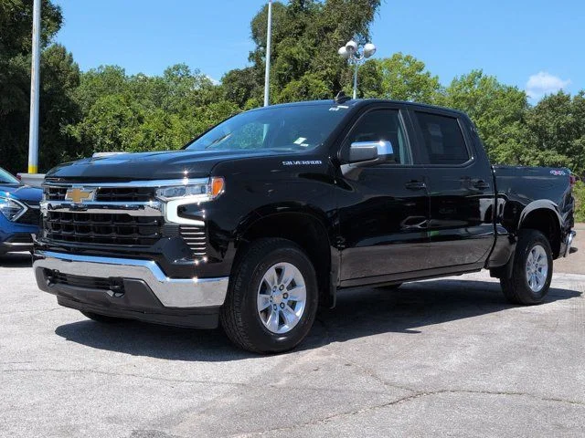 Used 2026 Black Chevrolet LT image 2