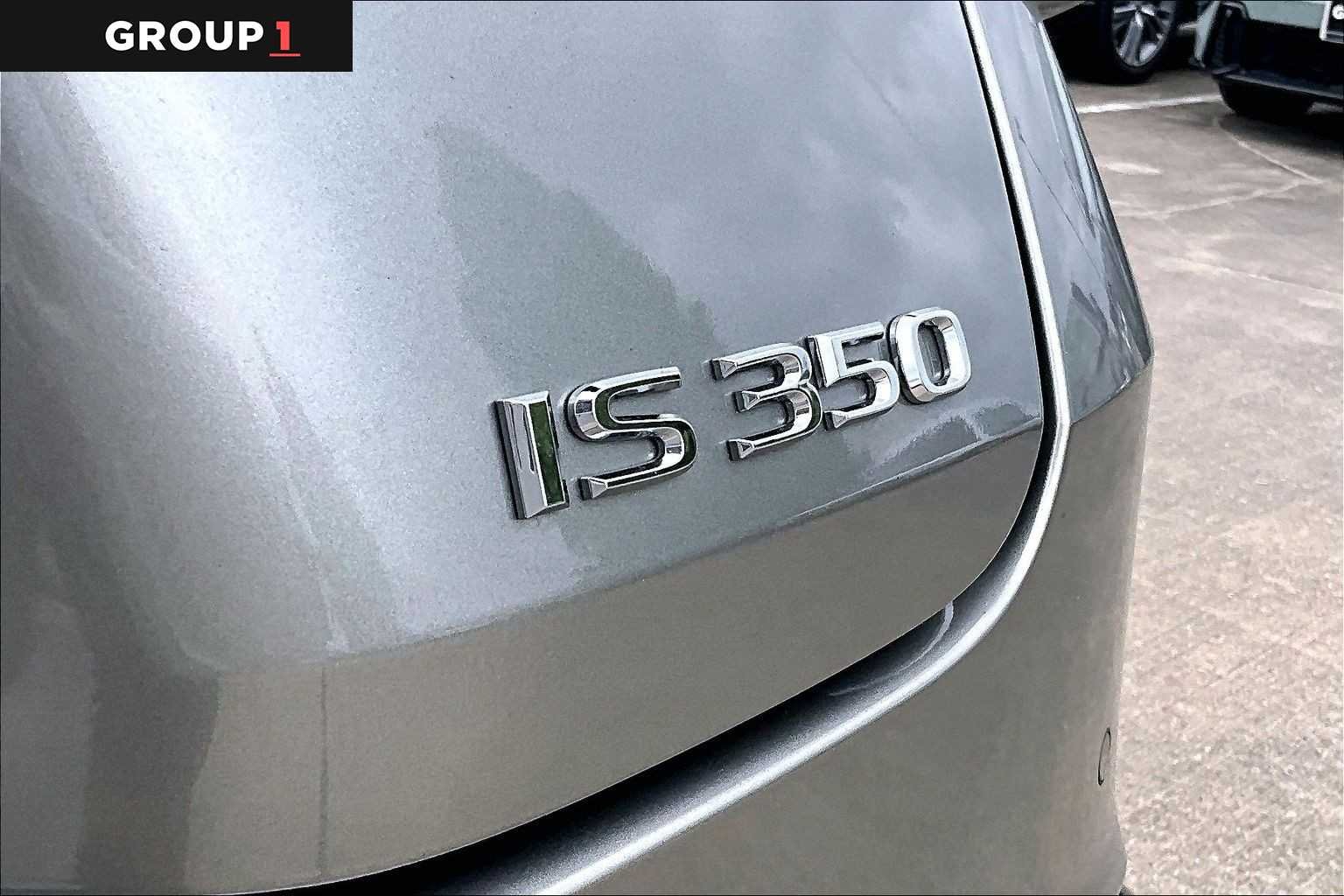 Used 2023 Atomic Silver Lexus F SPORT image 29