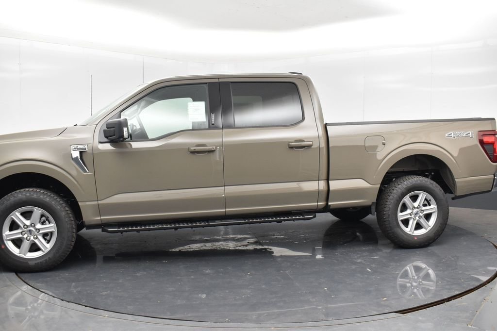 New 2026 Marsh Gray Ford XLT image 16