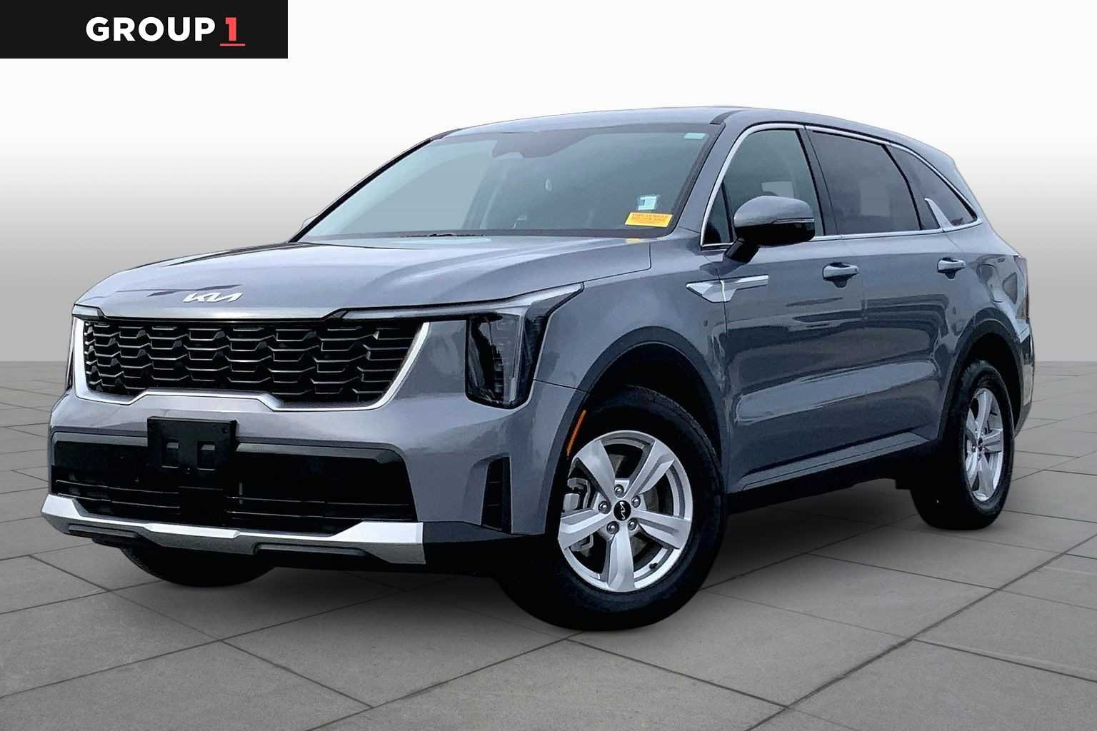 2025 Kia Sorento LX AT's photo