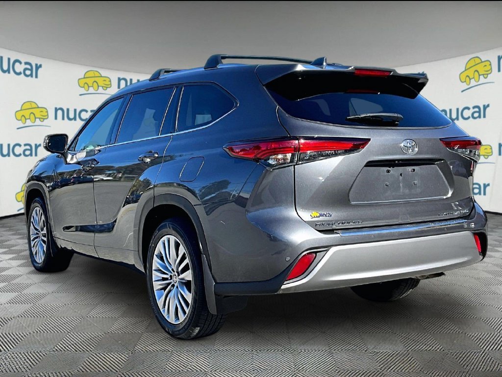 Used 2023 Gray Toyota Platinum image 4