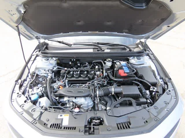 New 2026 Solar Silver Metallic Honda LX image 9