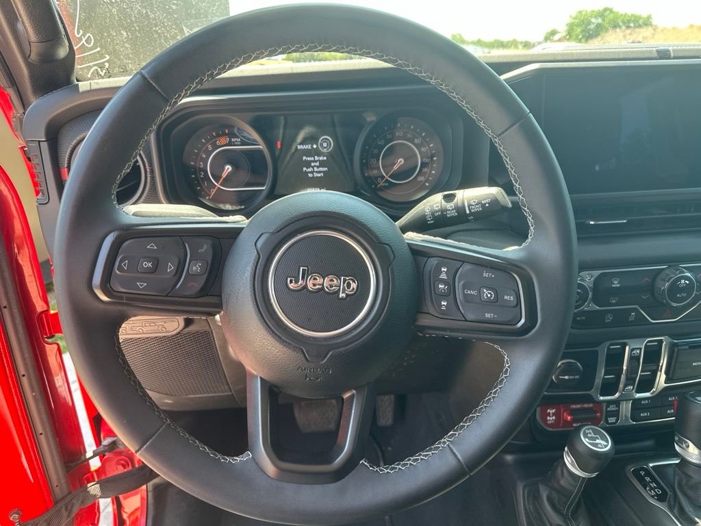 2025 Jeep Wrangler 4-Door Rubicon - Photo 13