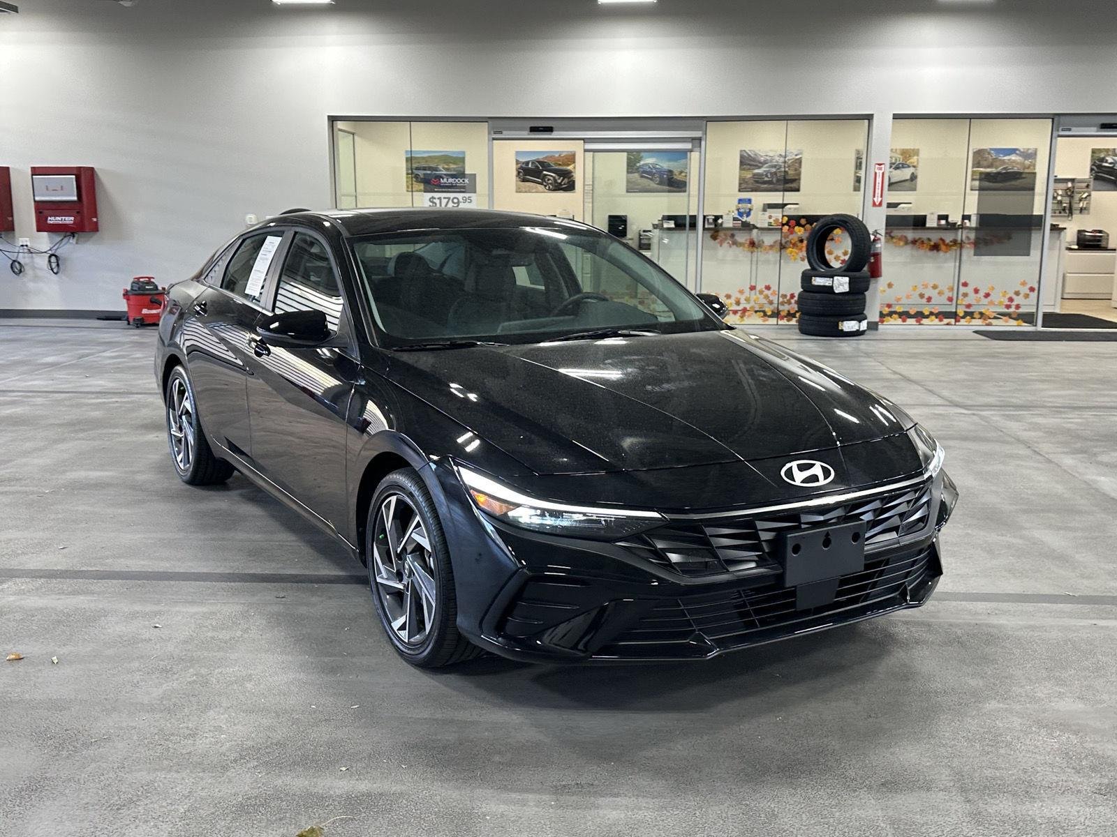 Certified Used 2026 Abyss Black Hyundai Limited image 18