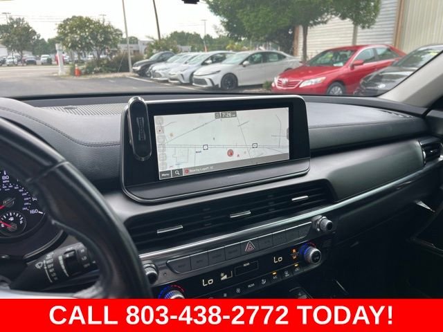 Used 2022 Black Kia S image 23