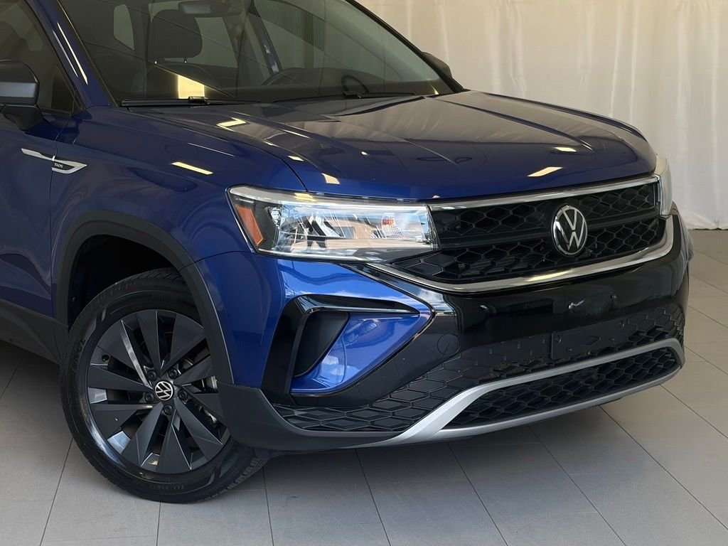 Certified Used 2023 Blue Metallic Volkswagen 1.5T S image 6