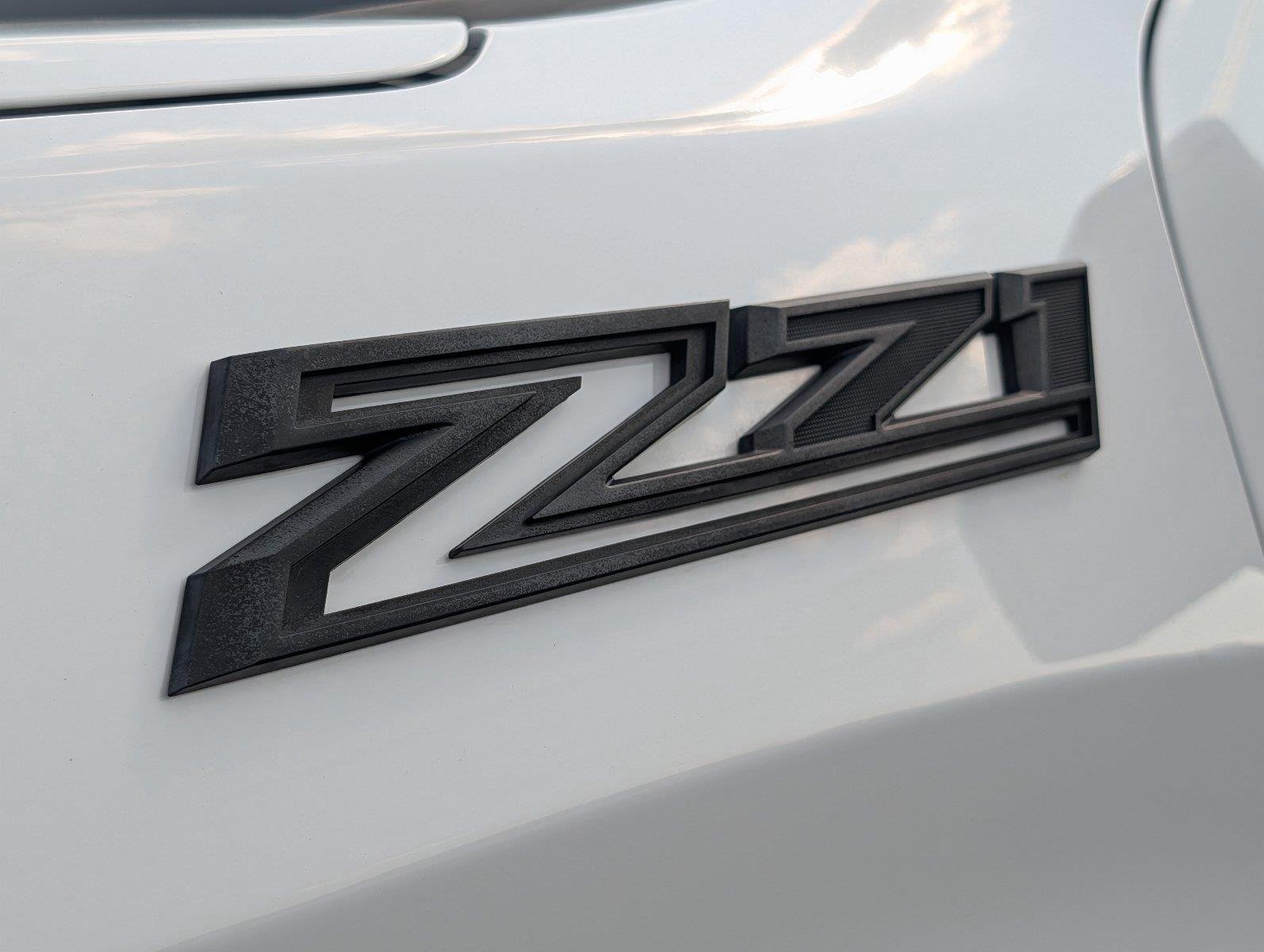 Used 2021 SUMMIT WHITE Chevrolet LT Trail Boss image 40