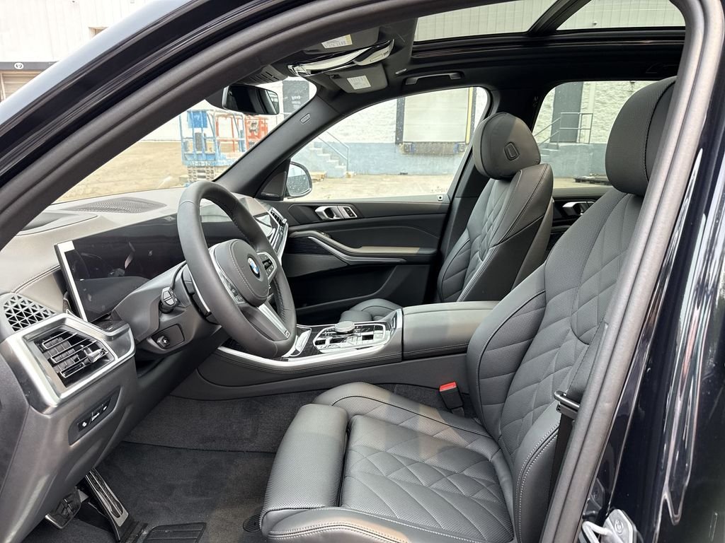 New 2026 Black BMW xDrive40i image 11