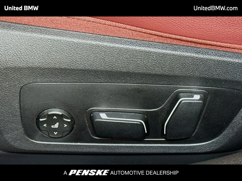 Used 2025 Black Sapphire Metallic BMW M340i image 4