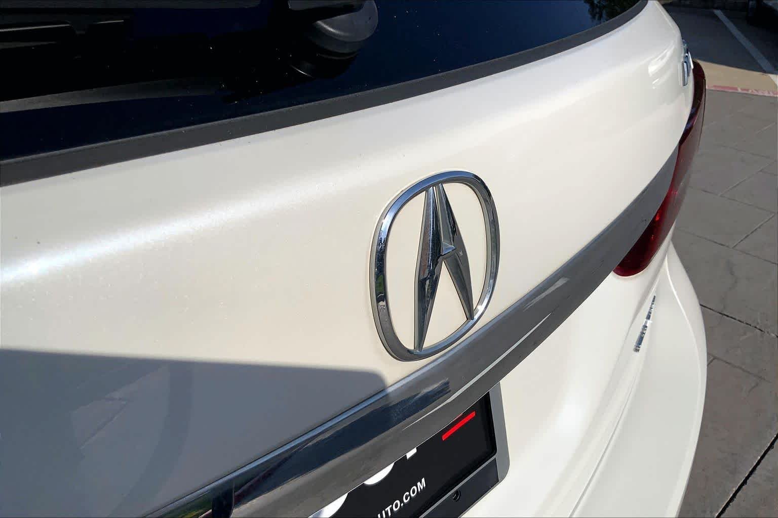 Used 2018 White Diamond Pearl Acura w/Technology Pkg image 31