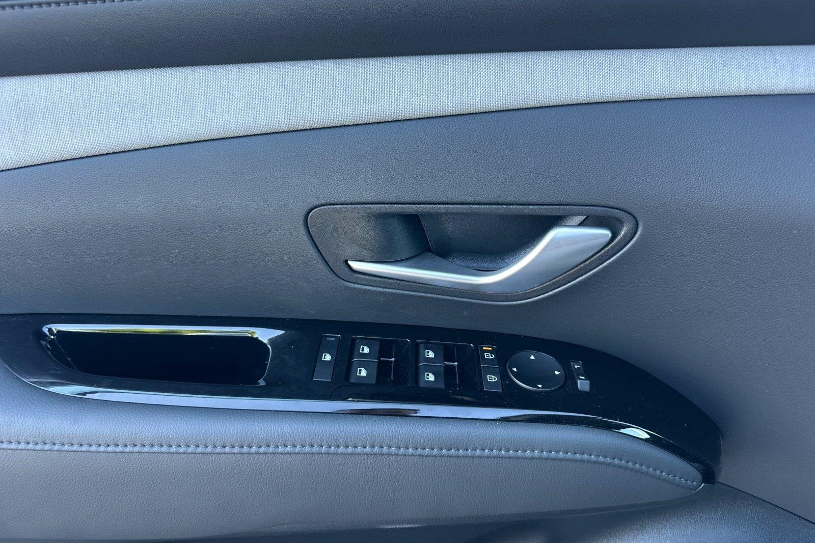 New 2026 Sage Gray Hyundai Limited image 39