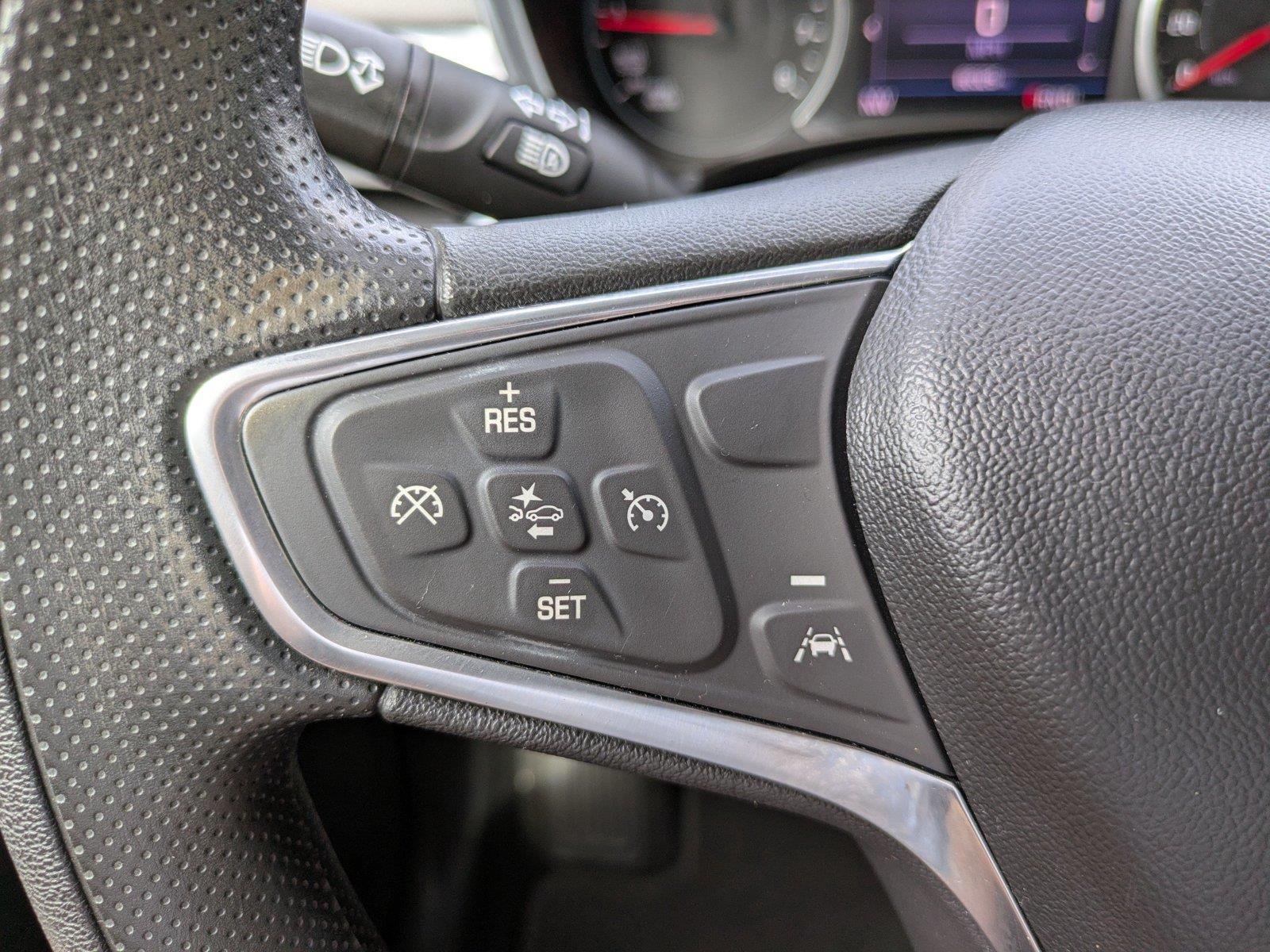 Used 2022 Summit White Chevrolet LT image 22