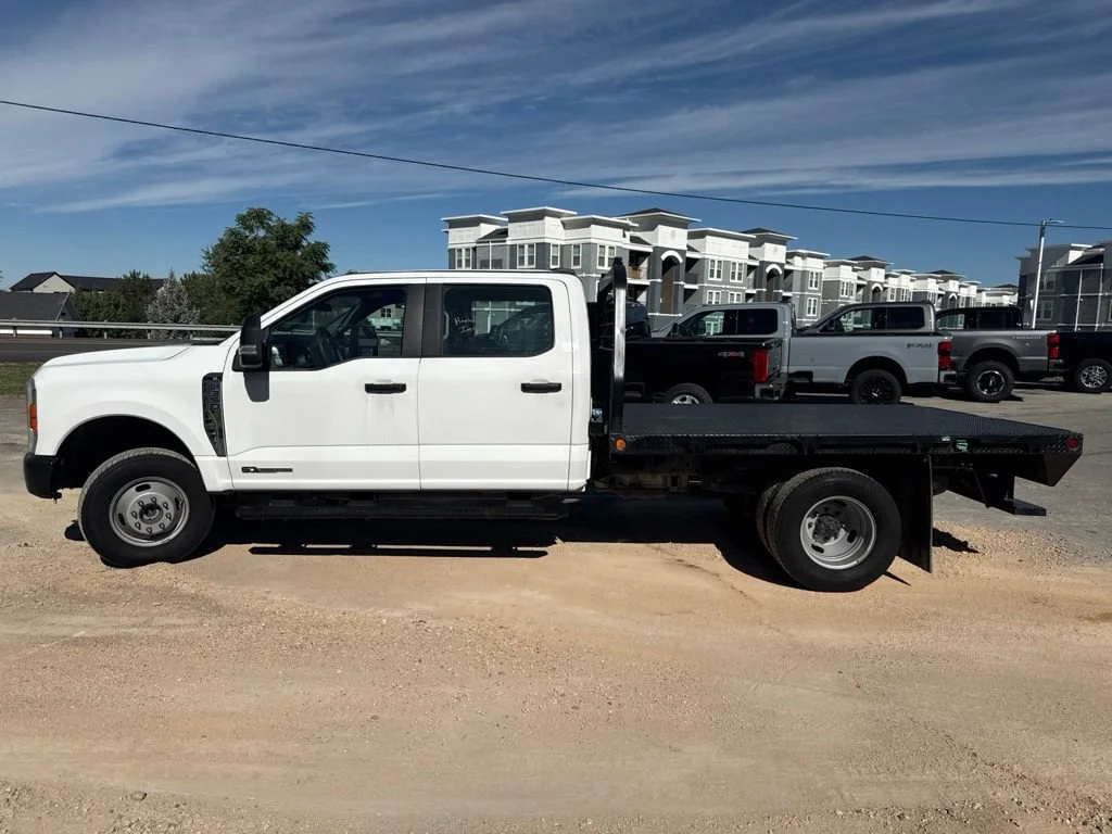 2025 Ford F-350 Super Duty Chassis Cab XL - Photo 14