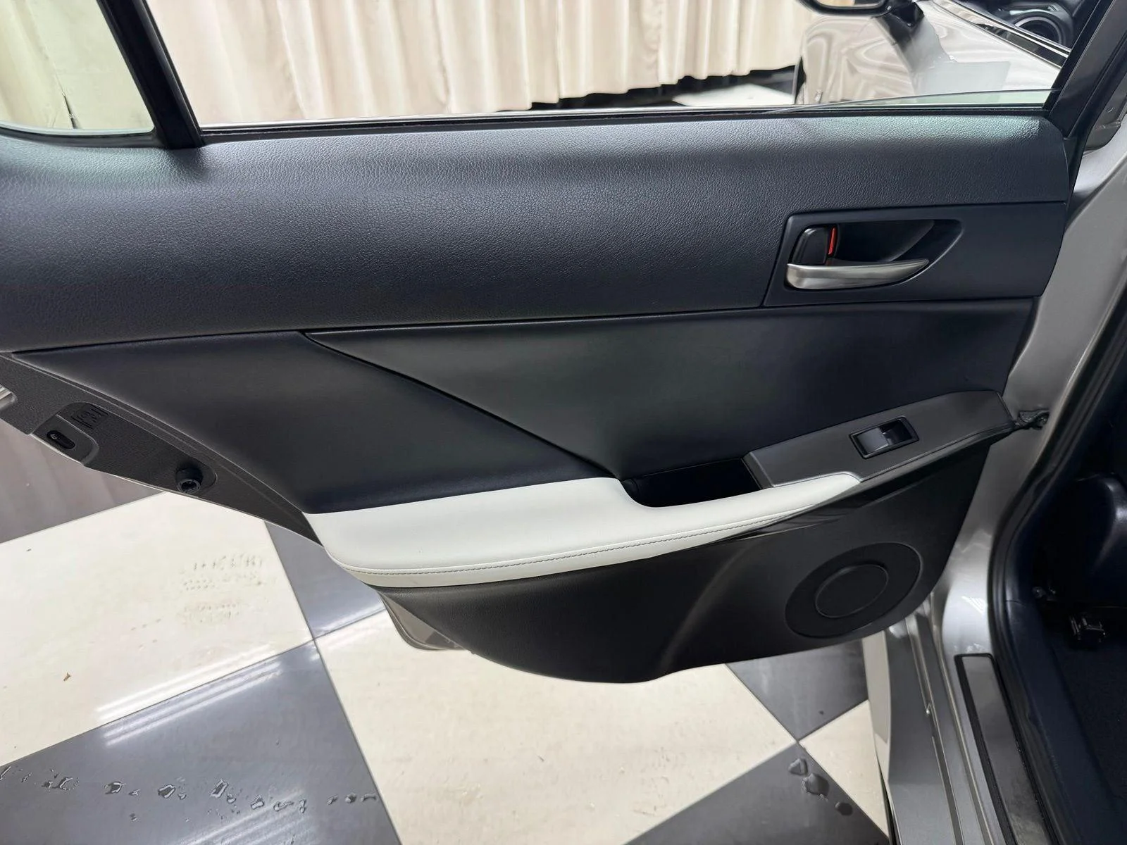 Used 2022 Atomic Silver Lexus IS 350 F SPORT image 24