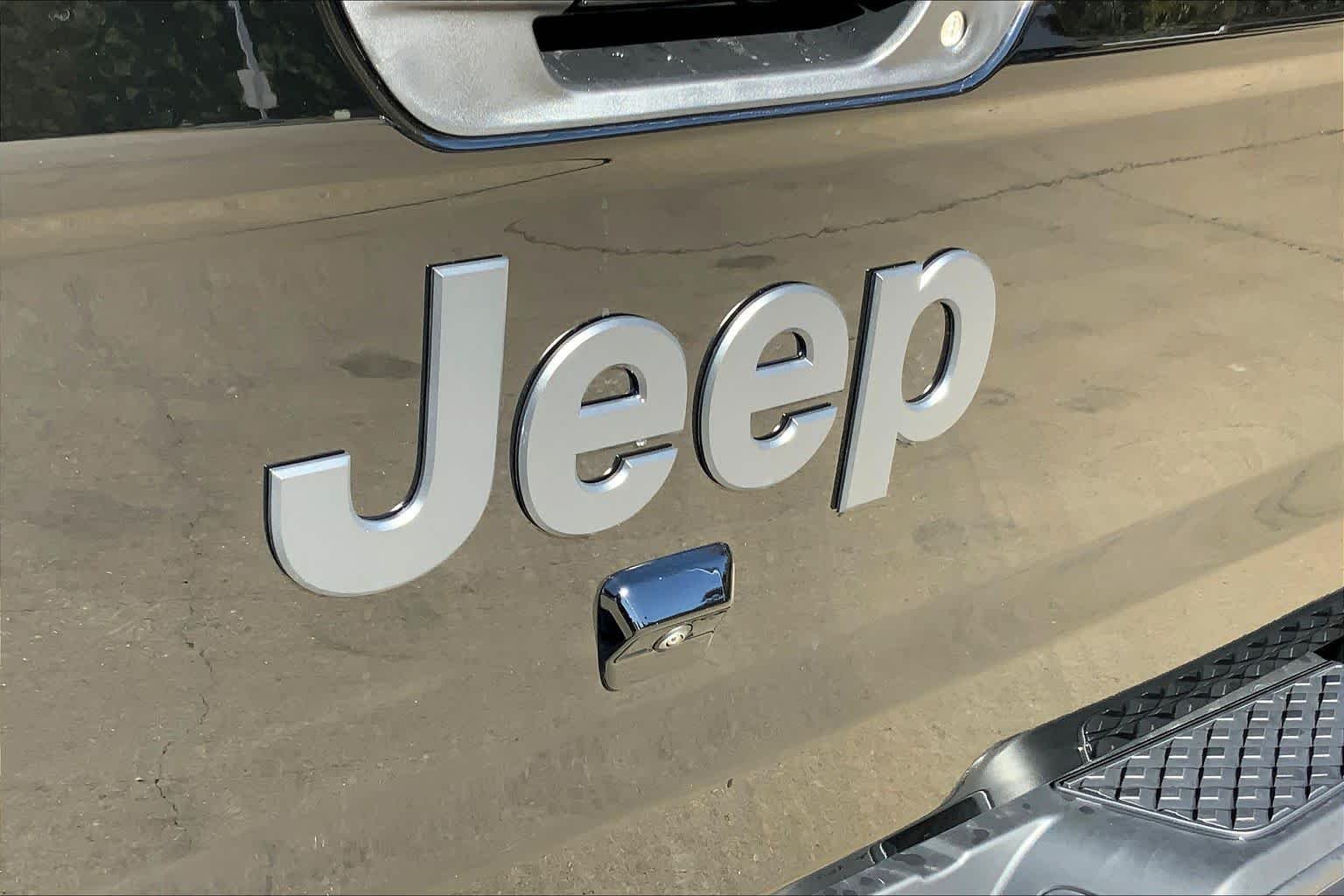 New 2026 Black Clear-Coat Exterior Paint Jeep Sport image 15