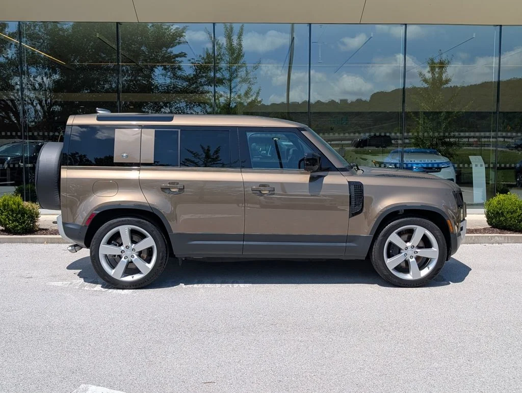 Certified Used 2024 Beige Land Rover SE image 8