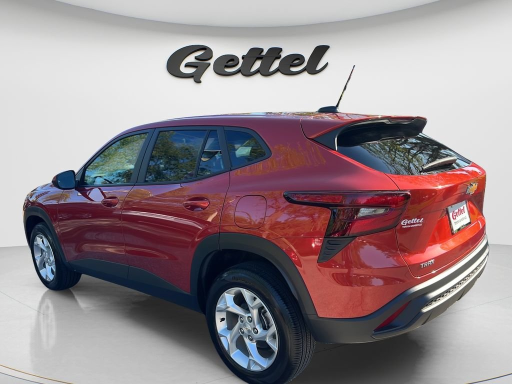 Used 2024 Red Chevrolet LS image 7