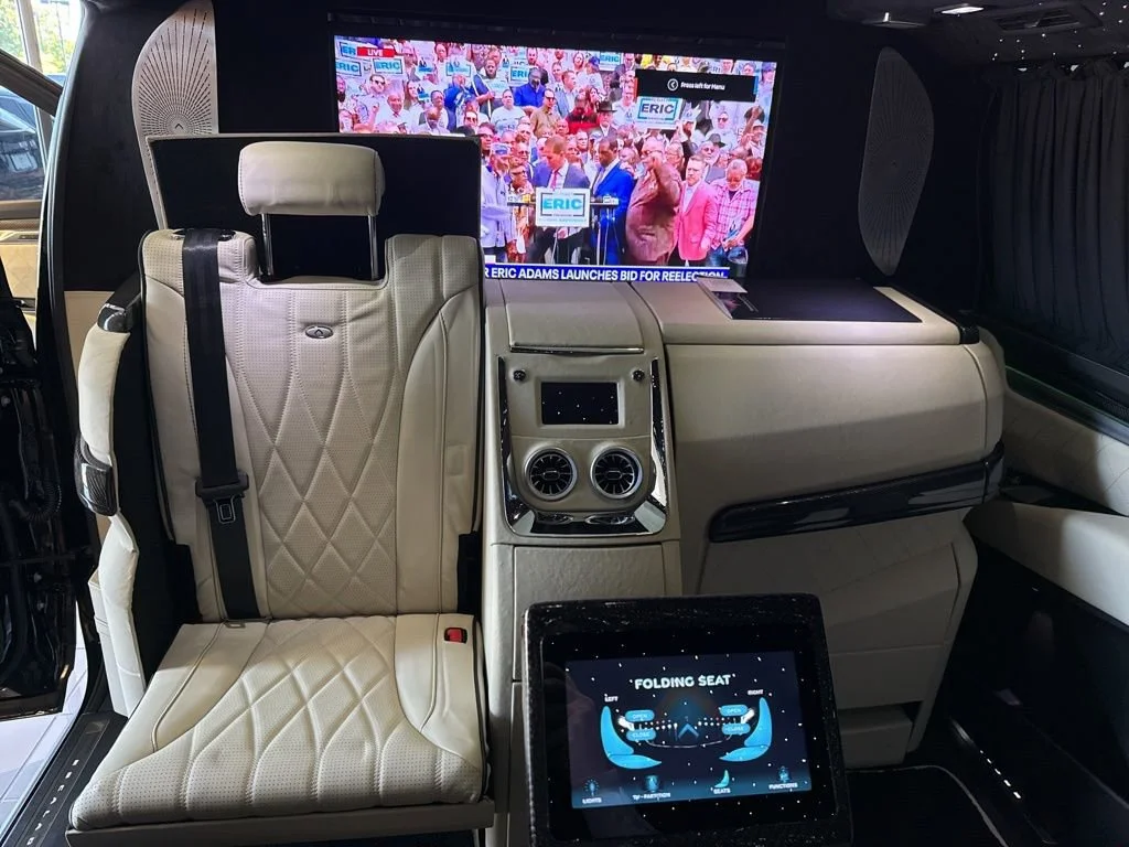 2025 Cadillac Escalade ESV Sport Platinum - Photo 25