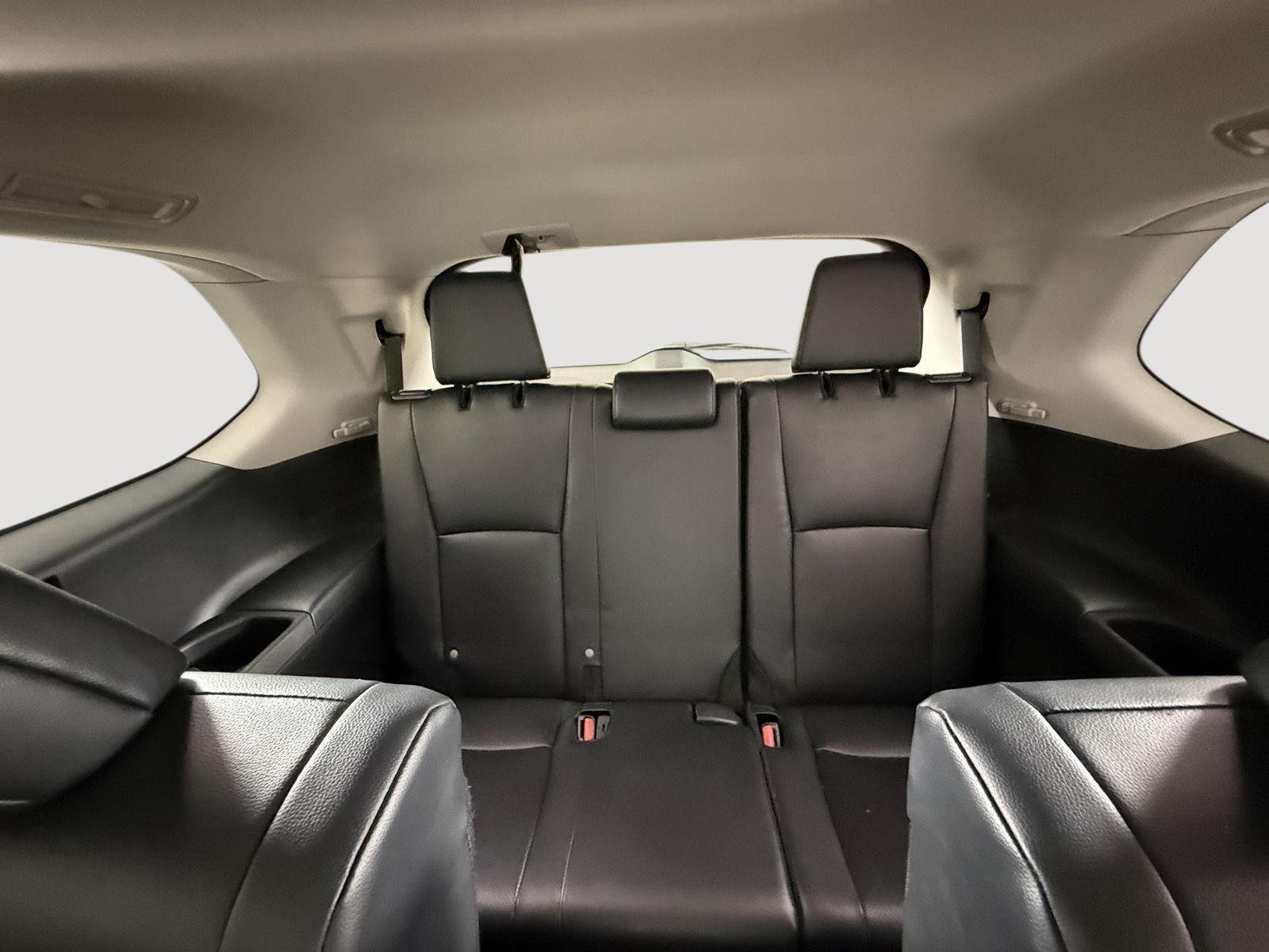 Used 2024 Coastal Cream Toyota XLE image 7