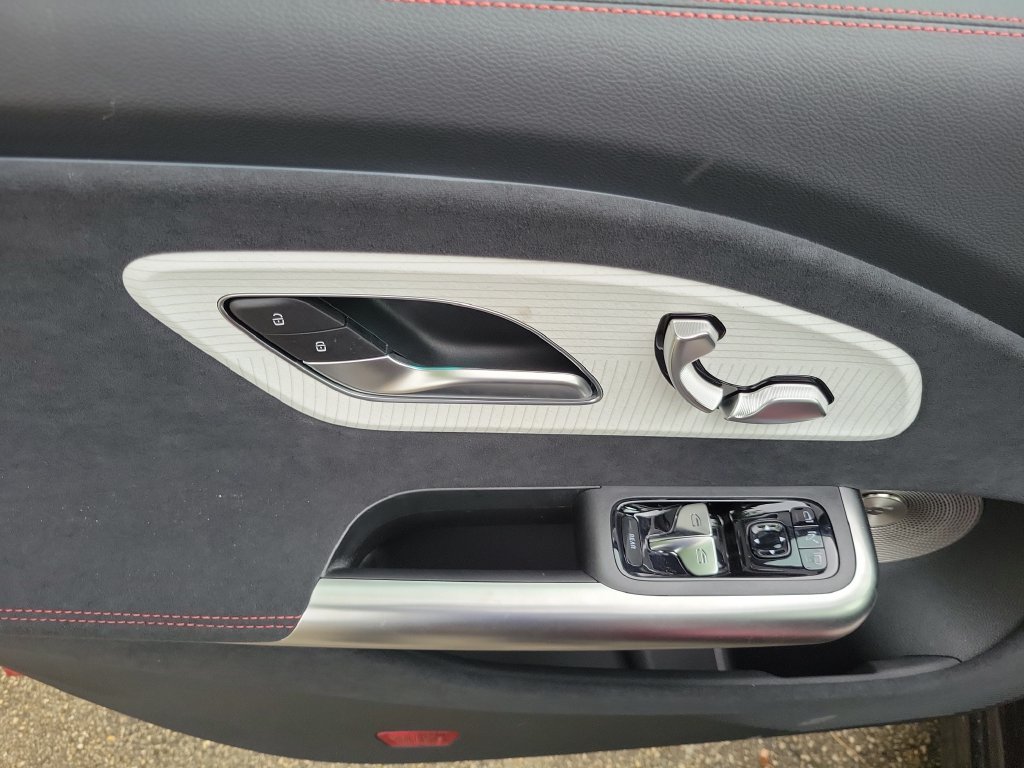 New 2027 MANUFAKTUR Patagonia Red Metallic Mercedes-Benz CLA 220 image 17