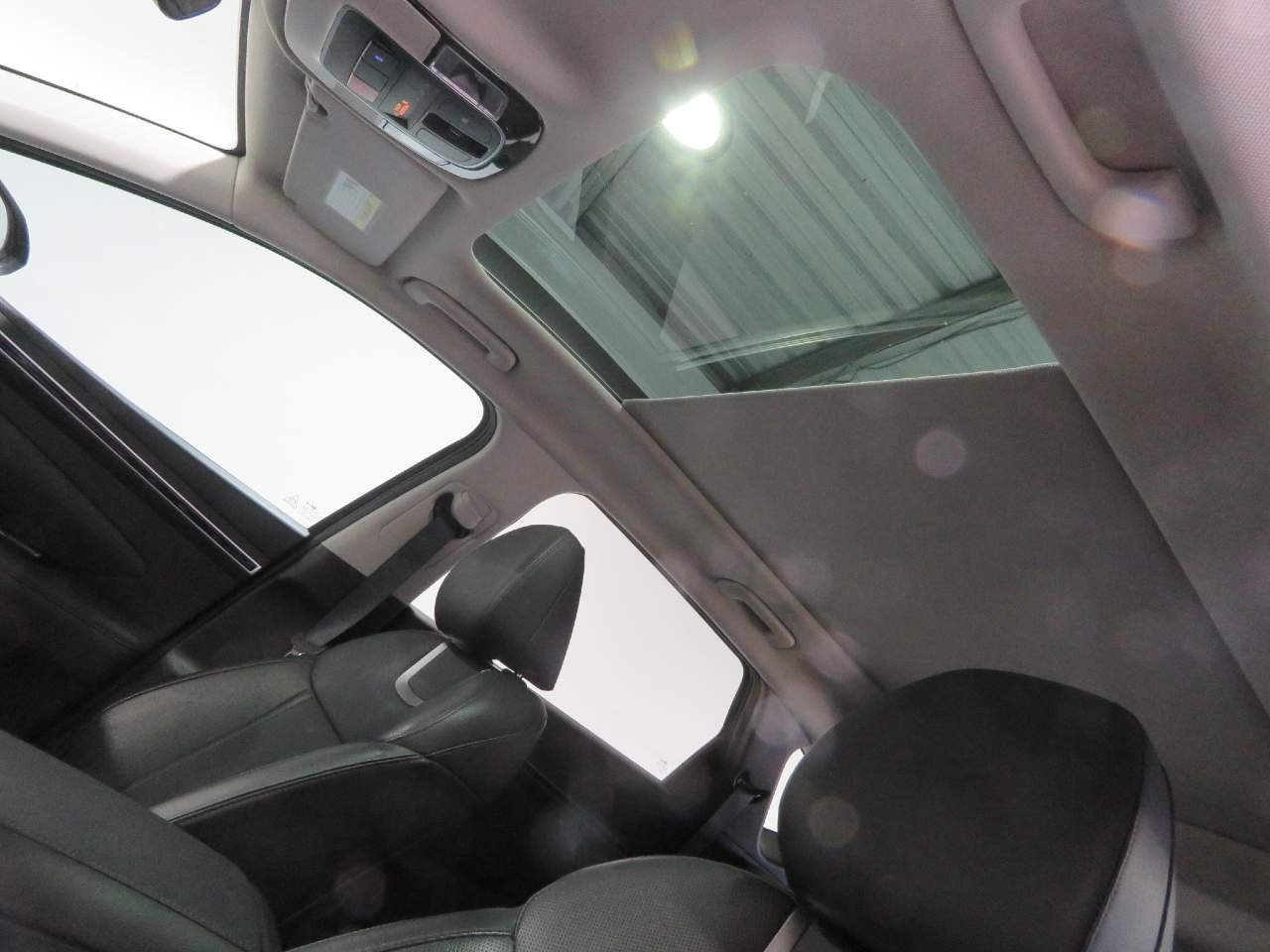 Certified Used 2024 Phantom Black Pearl Hyundai Limited image 16