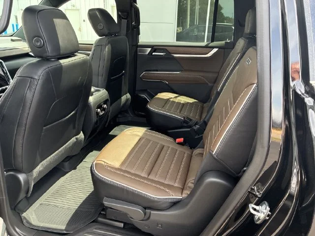 New 2026 Ebony Twilight Metallic GMC Denali Ultimate image 29
