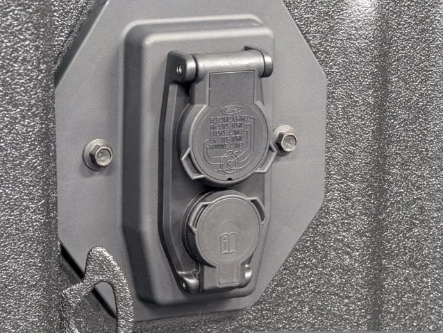 New 2027 Carbonized Gray Metallic Ford F-250® XLT image 64