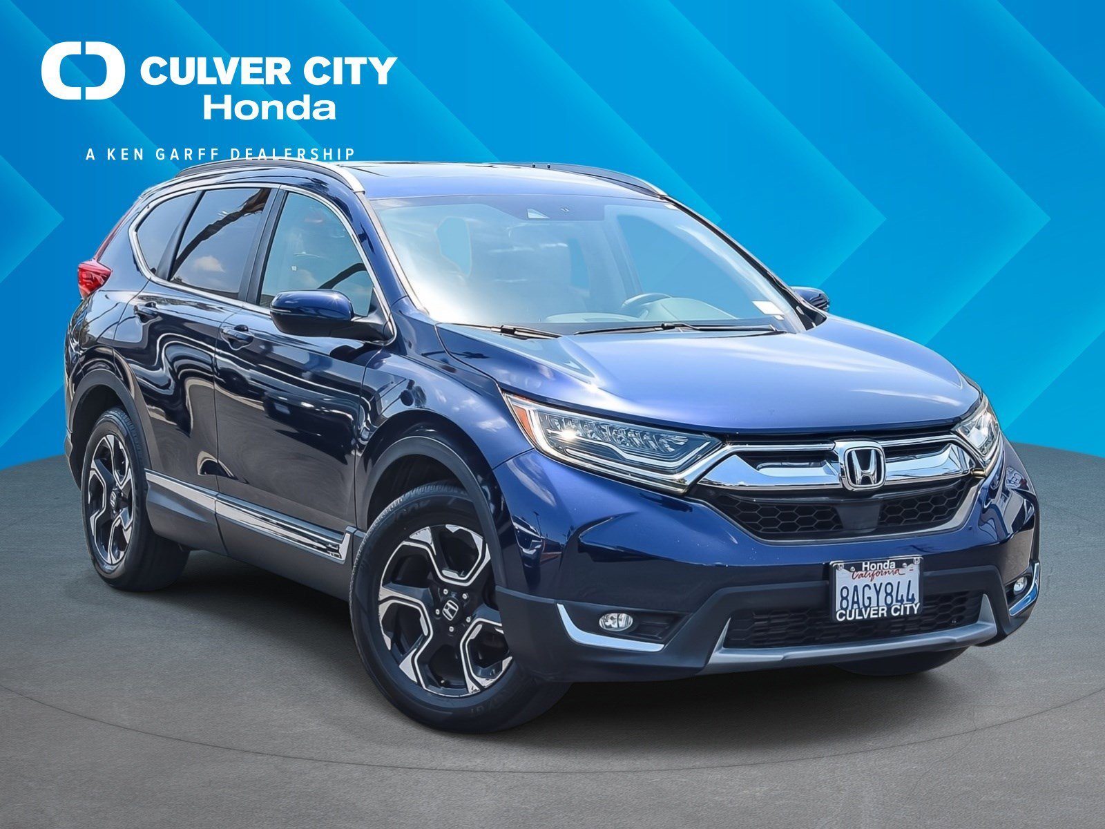 2017 Honda CR-V Touring 2WD's photo