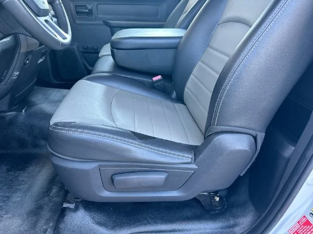 Used 2012 White Ram ST image 22