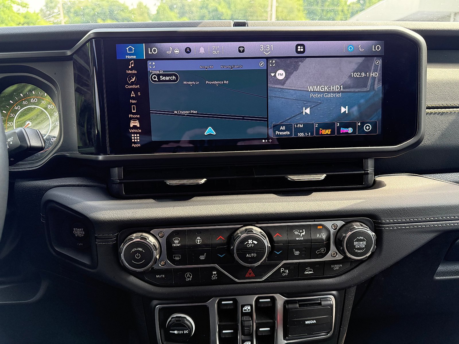 Used 2026 Mojito Clearcoat Jeep Sahara image 16