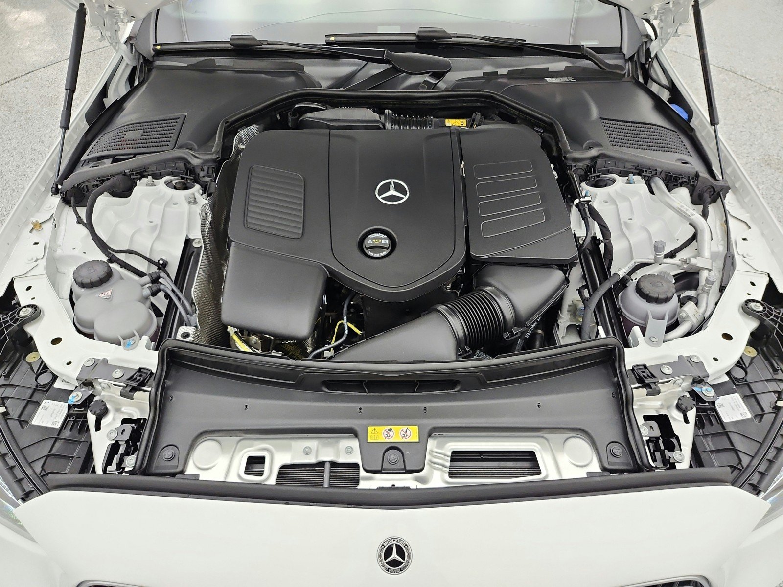 New 2026 Polar White Mercedes-Benz C 300 Sedan image 12