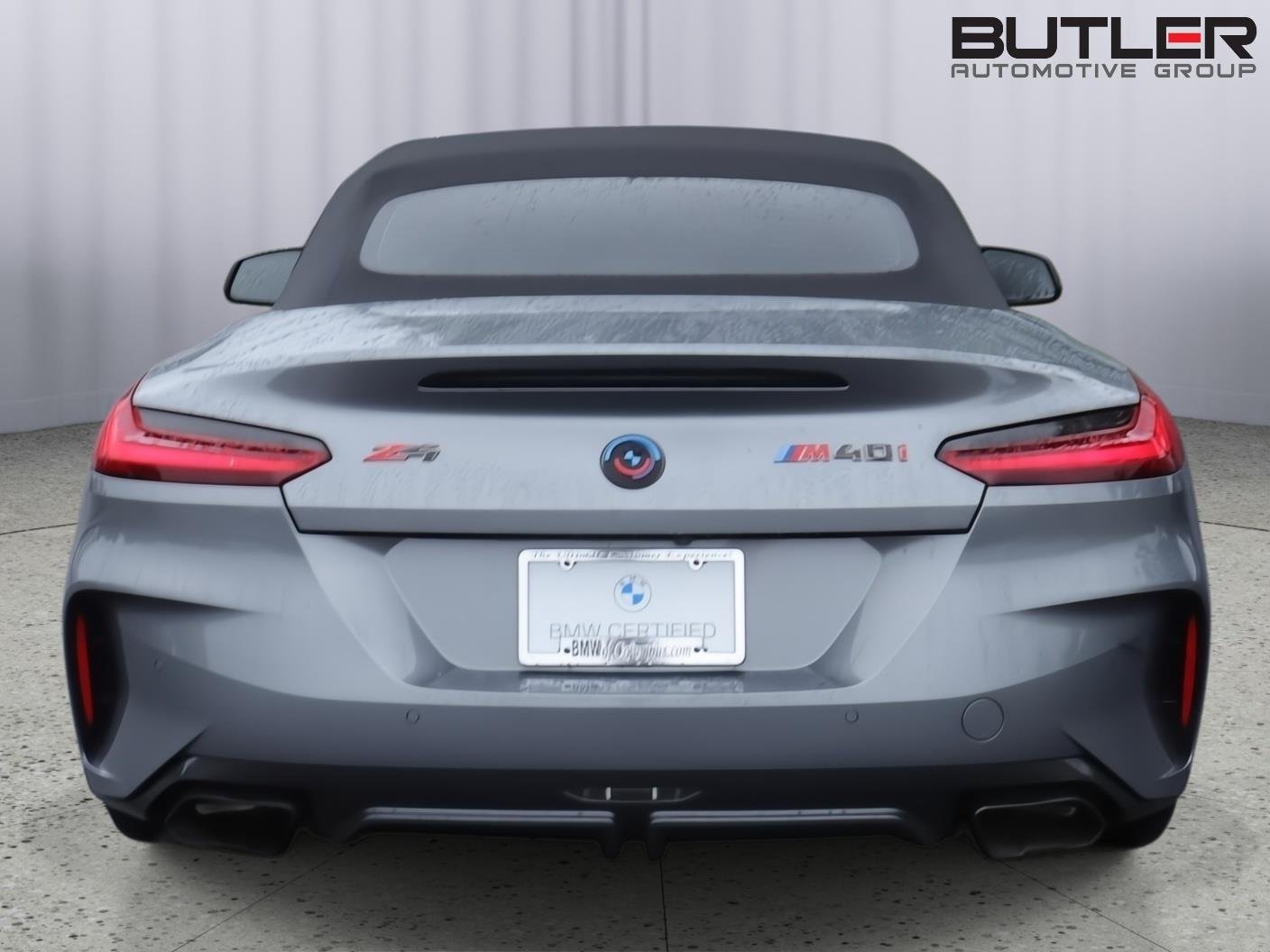 Used 2024 Skyscraper Grey Metallic BMW M40i image 5
