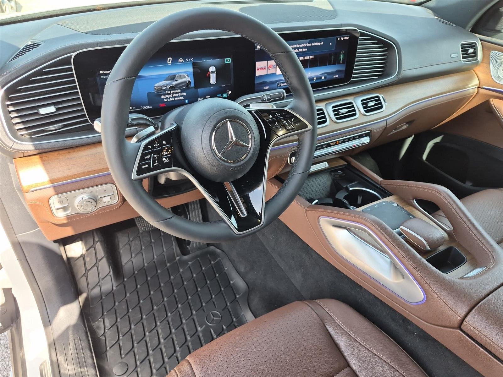 Used 2024 Polar White Mercedes-Benz GLE 350 image 19