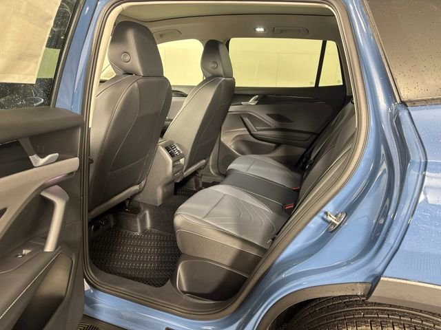 New 2026 Monterey Blue Pearl Volkswagen 2.0T SE image 10