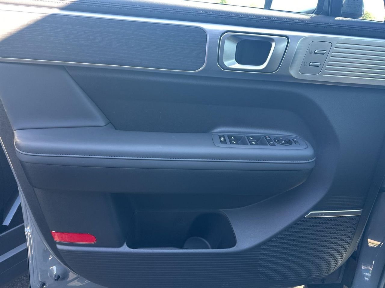 2026 Hyundai Santa Fe Limited - Photo 7