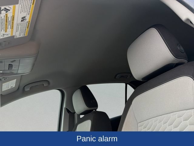 Used 2019 IRIDESCENT PEARL TRICOAT Chevrolet LT image 12