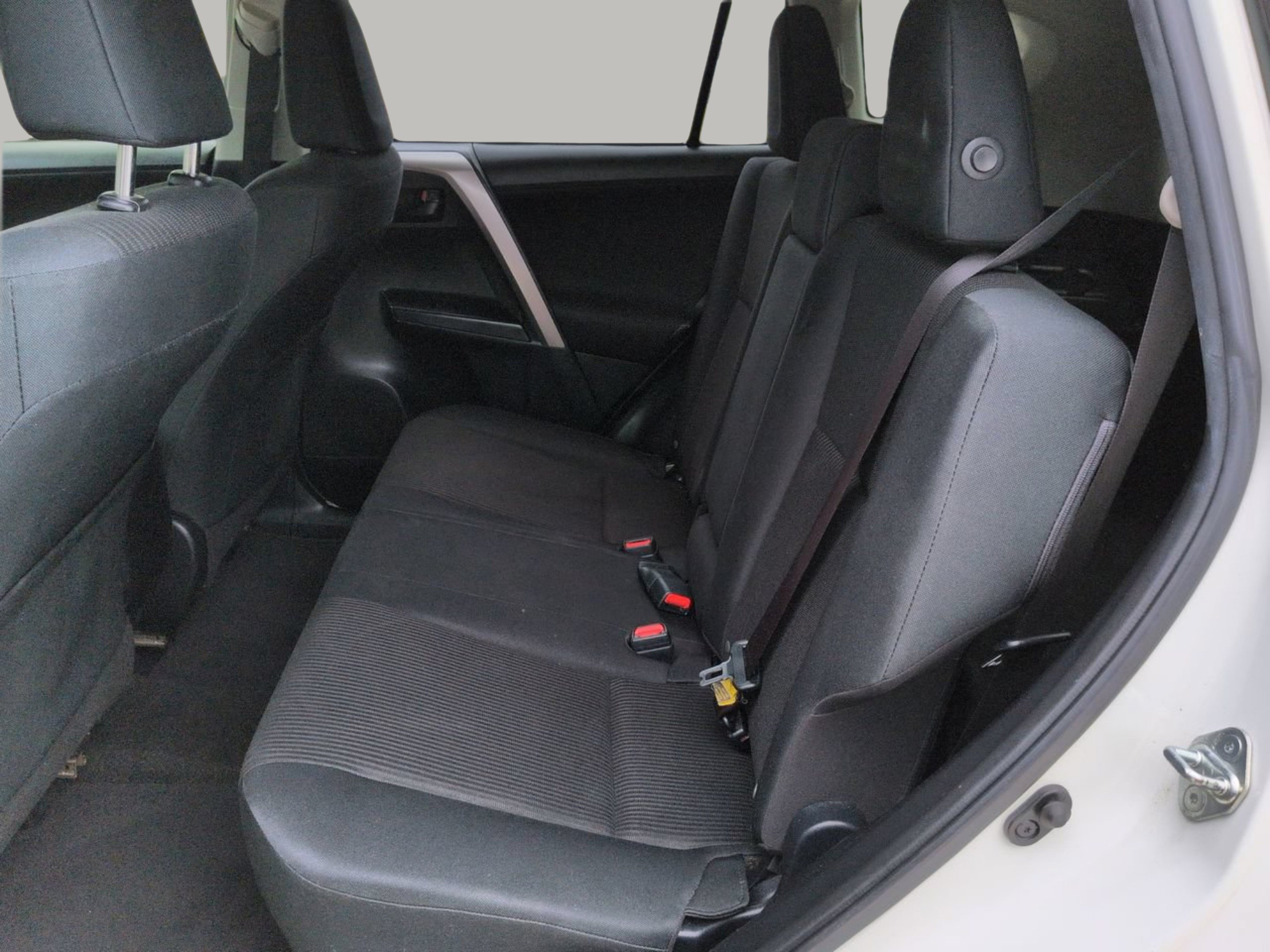Used 2017 Super White Toyota LE image 18