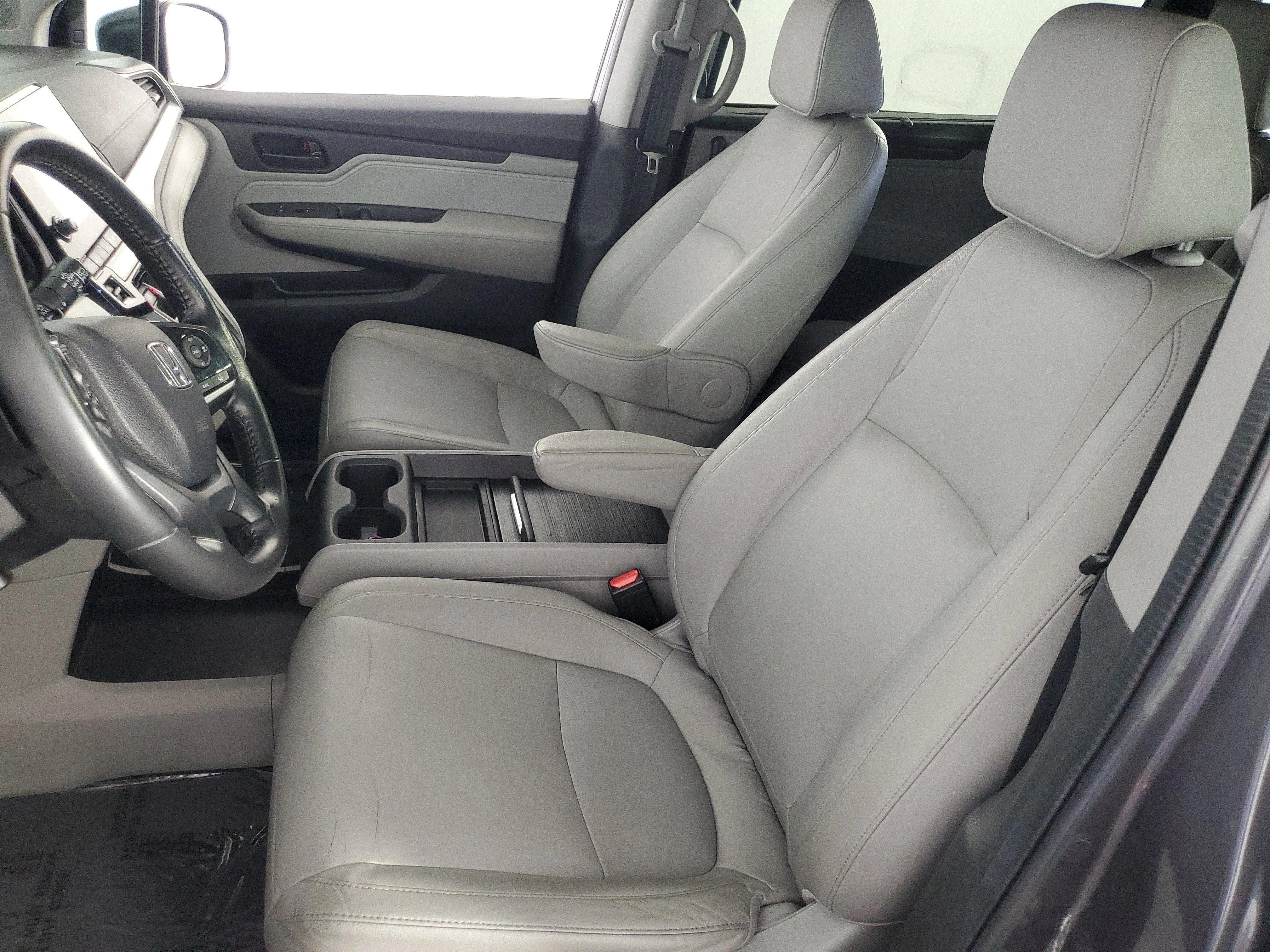 Used 2018 Modern Steel Metallic Honda EX-L image 12