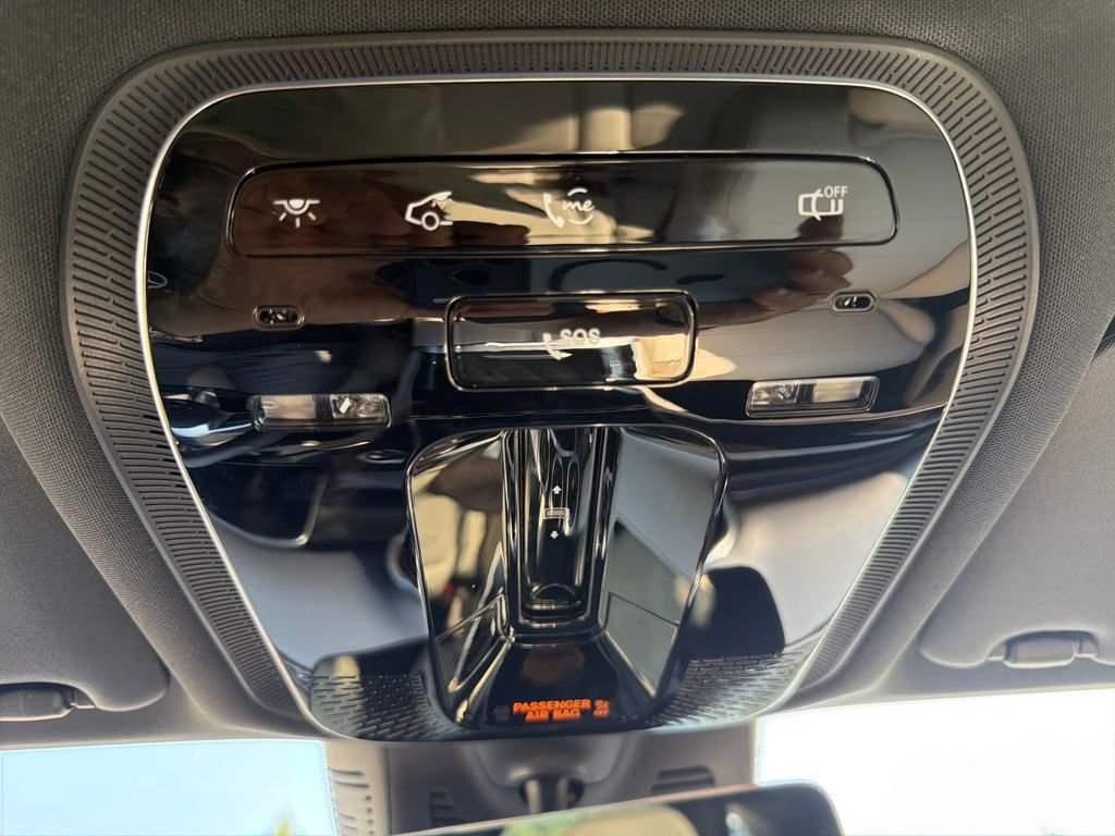 Used 2026 Black Mercedes-Benz GLC 300 image 24